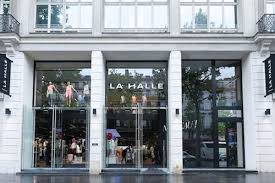 Une paire de chaussures l'halle aux chaussures pas chère qui vous fait envie est accessible. La Halle La Liste Des Magasins Qui Vont Fermer Actualite Distribution 481179