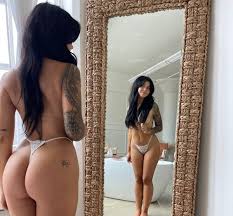 LUNA ‎⊹˚. ♡.𖥔 on X: the snack that smiles back t.coOq17A8ebun   X