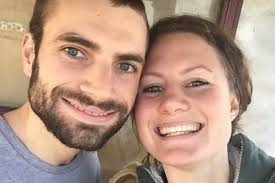 Money-saving mum-of-two will only give second-hand Christmas presents this  year