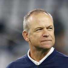 Dallas Cowboys parting with offensive coordinator Scott Linehan