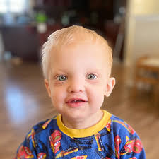 Two-Year-Old Struggles to Eat With Just one Tooth