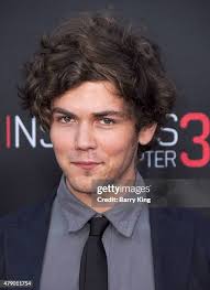 Sean Redman's Instagram, Twitter & Facebook