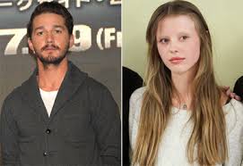 Shia and mia were spotted at a dog park in l.a. Shia Labeouf E Mia Goth Podem Estar Morando Juntos O Fuxico