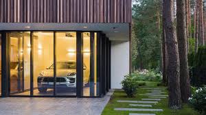 Da es sich nicht um wohnraum handelt, ist diese frist weitgehend frei vereinbar. Wo Das Auto Wohnt Der Porsche Unter Den Garagen Ubm Magazin