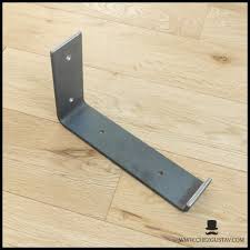 L'étagère style industrielle lium allie un espace de rangement pratique et un design résolument élégant. Equerre En Metal Pour Etagere Murale Sans Bord Bois Industriel Acier Tablette En Bois Support Mural Equerre