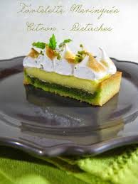 J En Reprendrai Bien Un Bout Tartelette Meringuee Citron Pistaches Pistache Tarte Au Citron Vert Pate De Pistache