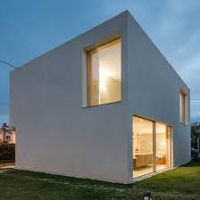 10 Innovative Homes Built On Extremely Tight Budgets