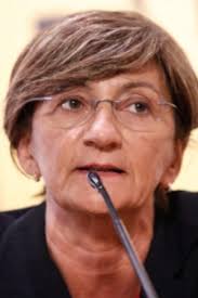 Cecilia d'elia, del partito democratico, ha vinto con il 59,43 per cento dei voti le elezioni suppletive nel collegio di roma 1 per la . Cecilia D Elia Dago Fotogallery