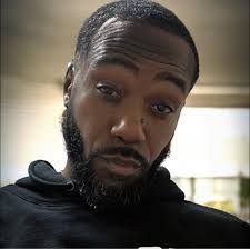 Joe Treadwell's Instagram, Twitter & Facebook