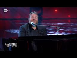 Alla conduzione serena rossi, artista tra le più amate nel panorama del cinema, della musica e della tv … Stefano Fresi Dedica Sexy Tango A Luca Argentero Canzone Segreta 12 03 2021 Youtube