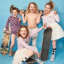 How Much Do You Love The Norris Nuts Out Of 10 10 10 For Me Wearelegends Dancingi Norris Youtube Kids Disco