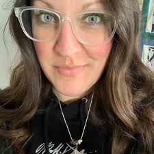 It's officially porch season at our house ! The azaleas are in bloom, the  leaves are out