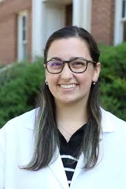 Leon-Carrillo, Giuliana