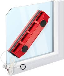 Amazon Com Tyroler Bright Tools The Glider S 1 Magnetic Window Cleaner For Single Glazed Windows Fits 0 1 0 3 Window Thickness Glass Cleaner Health Household