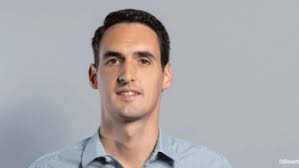 Pascal Roger, Président de CSI Thermoformage : le défi entrepreneurial  chevillé au corps