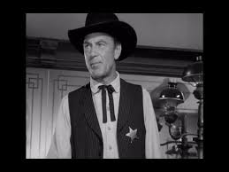 67 years on and high noon has undoubtedly never looked this spectacular, cleaned up to be almost devoid of print damage, dirt, scratches or other issues, and yet boasting a wonderfully rich layer of grain which gives the movie a superb filmic look. High Noon 1952 Imdb