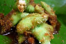 Dengan warnanya yg hitam mengkilap, kudapan tersebut. 20 Jajanan Indonesia Berbahan Ketan Mango Sticky Rice Sih Lewat