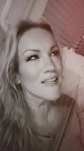 Come Away with Me Norah Jones Katie Grout