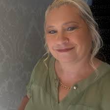 Will there be low attendance at the Reds game today?