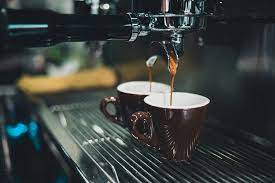 The choice of milk matters. Can You Make A Latte Art With Regular Coffee Ecooe Life