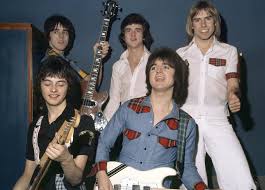 Изучайте релизы bay city rollers на discogs. Ian Mitchell Former Member Of Bay City Rollers Dies At 62 Bbc News