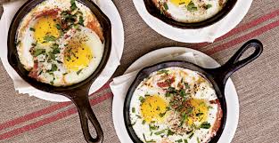 With over 200 different different products to choose from lodge has an item for almost any outdoor or indoor cooking need. Lodge