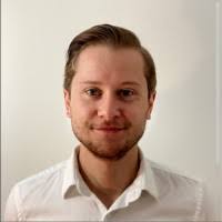 4 "Ian Borrelli" profiles