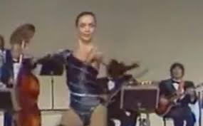Oriella dorella (born 25 january 1952) is an italian ballet dancer. Uazteatcurccbm