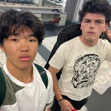 hi yall! my name is Dylan and I'm from Atlanta, Georgia. I plan to pursue a  pre-med track and am currently majoring in anthropology. I love going out  with friends, working out,