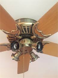 Fan doctor electric is an authorized service center for fanimation, casablanca, minka, and emerson ceiling fans and many more. Solved Can I Get Replacement Blades For This Old Fan Fixya