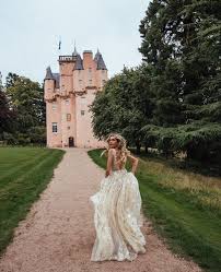 Live Out All Your Fairy Tale Dreams These Are The Most Romantic Castles To Get Married At Green Wedding Shoes Princess Wedding Wedding Dresses Castle Wedding