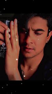 Leave Me Alone Status in Hindi