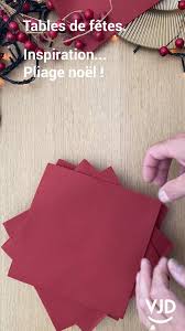 Pour orner une table, pourquoi ne pas plier vos serviettes en forme de rose ? Pliage Serviette Noel La Decoracion De Mis Mesas