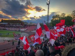 Fa storicamente parte della polisportiva osk cska sofia che, tra l'altro, comprende il cska sofia (uomini) e il cska sofia (donne), squadre di pallavolo maschile e femminile, e il pbk cska sofia, squadra di pallacanestro. Cska Sofia Travel Blog Travelling Tom A Uk Travel Blog