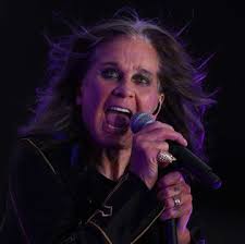 Ashley Jensen: 'Giving birth is amazing'