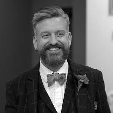 Working with Trans Voice: A Guide to Support and Inspire New, Developing  and Established Practitioners : Mills, Matthew, Pert, Sean: Amazon.co.uk:  Books