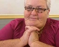 Glenda Willis's Instagram, Twitter & Facebook