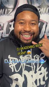 DJ Akademiks dropped 8/8 YellowGold VVs🥶 we make our pullouts look  permanent‼️ #gleefullgrillz #djak #akademiks #glee #florida #grillz #fyp