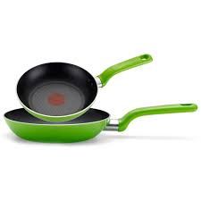 This features the highest quality of earthenware cookware that is usually reddish or brownish color and its fired at low temperature. Frying Pan Sets Walmart Com