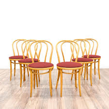 This Set Of 6 Loewenstein Chairs Are Featured In A Bentwood With A Glossy Light Wood Finish These Thonet Style Dining C Bentwood Chairs Chair Vintage Chairs