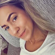 sara lundquist (@saaralundquist)