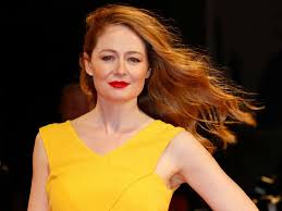 Miranda otto on shooting in a gondola, weather variability, and the 'downhill' сrew. 24 Legacy Casts Homeland S Miranda Otto As Former Ctu Boss The Independent The Independent
