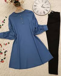 Tunik Panosundaki Pin