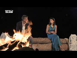 Bisciglia scocciato da tommaso e valentina temptation island un'ex coppia del reality sostiene che il conduttore sia rimasto un poco infastidito al falò di confronto tra eletti e la nulli. Il Falo Di Oronzo E Valentina Youtube