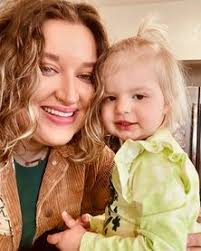 Boston day #2 🚃 day trip to Salem The black candle was definitely lit. So  much history, so many spooky stories! Highlights: Hocus pocus sites: town  hall & alisons house Walking tour