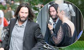 Keanu Reeves And Girlfriend Alexandra Grant Enjoy Dinner In Berlin With The Matrix 4 Cast Daily Mail Online