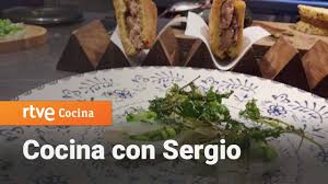 Encuentra recetarios de todo tipo. Cocina Con Sergio Bocadillo Paquito Y Verduritas De Temporada Rtve Cocina Youtube Verduras De Temporada Comida Etnica Verduras