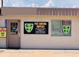 Many often wonder if do it yourself pest control is effective at eliminating the problem or is it just a waste of your time, energy, and resources. Do It Yourself Pest Control Phoenix Az Bugs Weeds And More Do It Yourself Pest Control Stores