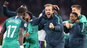 With these statistics he ranks number 3 in the premier league. Harry Kane Als Schuler Traf Er David Beckham Und Seine Verlobte Katie Stern De