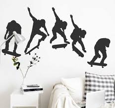 Une nouvelle chambre d'enfantvous êtes à la recherche d'idées déco pour faire de la chambre de votre loulou un lieu bien à lui et agréable où il pourra jouer et dorm. Stickers Sports Extremes Nos Designs Pour Chambre Ado Tenstickers